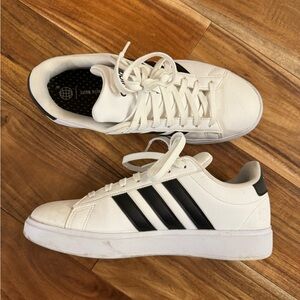 Adidas Grand Court 2.0 Sneakers